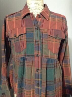 Mystree Womens L Plaid Flannel Peplum Top Button Front Raw Hem Boho Grunge Shirt